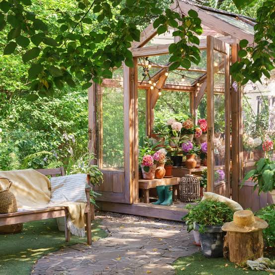 Outdoor Decor
